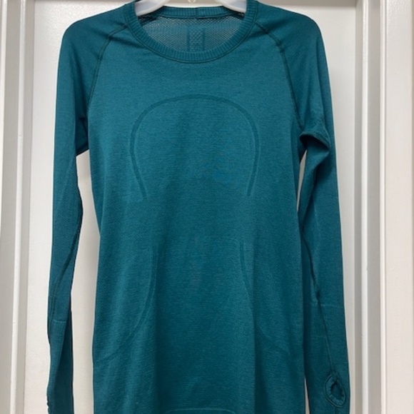 Lululemon Green Swiftly Tech Long Sleeve Top - Picture 2 of 8